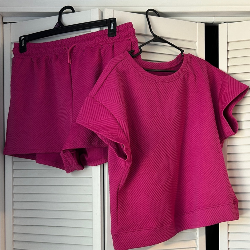 Women's Fuchsia Set